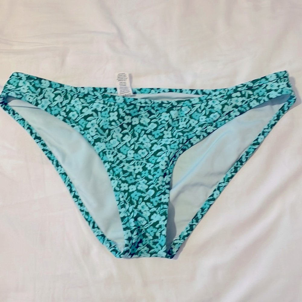arie bikini bottom